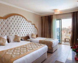 Трёхместный номер Standard в Oz Hotels Side Premium
