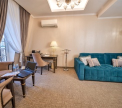 Люкс Классический в Author Boutique Hotel