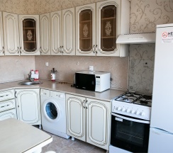 М.Горького 85Б. 1-комн.кв., 10-этаж, 125 в АнтиОтель