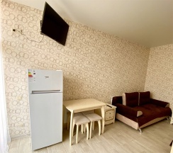 Студия с витражными окнами в Apart lux