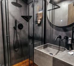 Deluxe (вид во двор) в Moon2