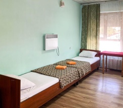 Кровать в 4-местном общем номере в Smart Hotel KDO Краснодар