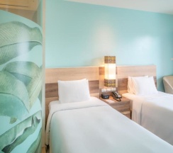 Двухместный номер Standard с видом на Rainbow Road 2 отдельные кровати в Holiday Inn Express Phuket Patong Beach Central by IHG
