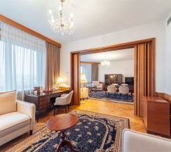 Люкс в Президент-Отель