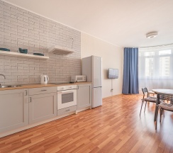 Улучшенная квартира ул. 8 Марта 190 на 17 этаже с отдельной спальней в Rooms-Eкб