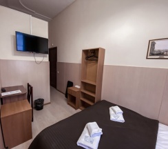 Двухместный номер с собственной ванной комнатой (дабл или твин) в Алиса