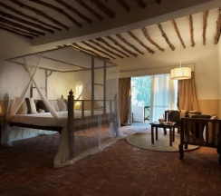 Трёхместный номер Standard с видом на сад в Barracuda Inn Resort