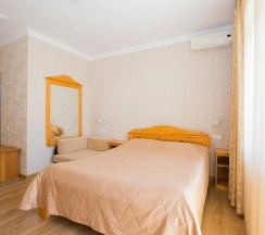 Номер Standard в Оливия