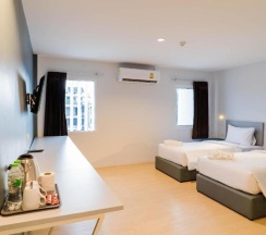 Двухместный номер Standard 2 отдельные кровати в Manonta Budget Hotel