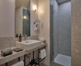Двухместный номер Premium двуспальная кровать в Classik Hotel Alexander Plaza