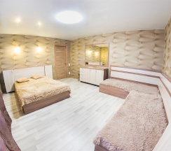Трехкомнатные апартаменты  “Триумф” с парковкой в Огни Саратова Saratov Lights Apartments