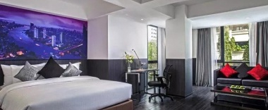 Двухместный люкс двуспальная кровать в Отель Galleria 12 Bangkok Hotel by Compass Hospitality