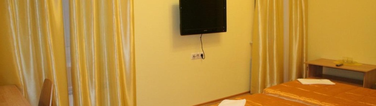 Номер стандарт с 1 двуспальной кроватью в Акватория
