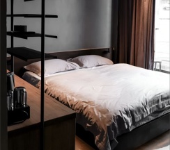 Superior with balcony (вид во двор) в Moon2