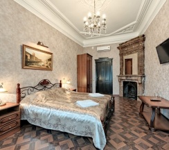 Де Люкс в Valeri hotel