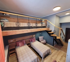 4-местный номер комфорт №7 в Наш