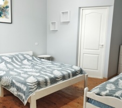 Трех-местный номер без балкона в Благодать