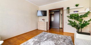 Москва: Апартаменты ApartLux (АпартЛюкс) на улице Большая Спасская 8