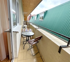 Трехместный комфорт с балконом (невидовой) с доп местом в Атриум