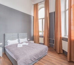 Люкс с видом на город в Ланселот