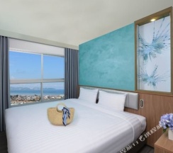 Двухместный номер Deluxe Premier двуспальная кровать в Centre Point Prime Hotel Pattaya