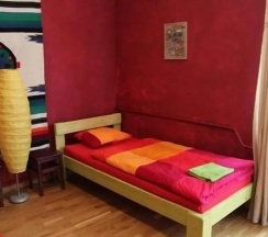 Одноместный семейный номер Standard двуспальная кровать в El hostel