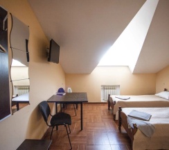 Двухместный номер Comfort 2 отдельные кровати в Тройка