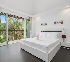 Номер Standard в 4 bedroom pool villa. 7kms to Patong