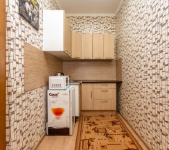 Люкс с балконом и кухонной зоной в Гостевой дом