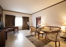 Двухместный полулюкс двуспальная кровать в Mercure Chiang Mai