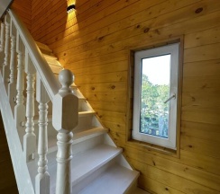 Шестиместный коттедж с видом на горы в Golden House Hotel
