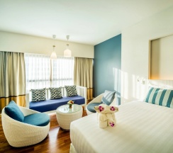 Двухместный номер Palm Wing Deluxe с видом на море 2 отдельные кровати в Jomtien Palm Beach Hotel And Resort