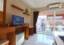 Четырёхместный номер Deluxe в Good Nice Hotel Patong