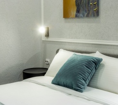 Комфорт с 1 двухспальной кроватью в Арт Март