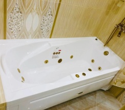 Апартаменты с балконом и с красивым видом из окна в Апартаменты Екатерина Великая