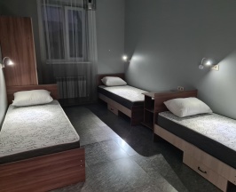 КОЙКО-МЕСТО В ОБЩЕМ ТРЕХМЕСТНОМ НОМЕРЕ в Гости