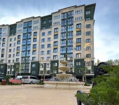 Двухместная студия с балконом (двуспальная кровать) в Апартаменты Surfrooms 4