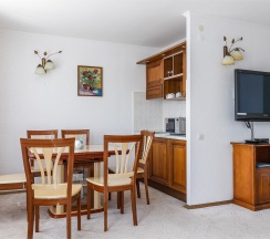 Номер «Люкс-апартаменты», 2-х местный, 3-х комнатный в Виктория