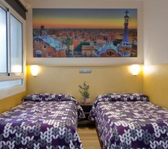 Номер Standard в Hostal Barcelona