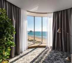 Апартаменты с джакузи с видом на море в Grand hotel Anapa