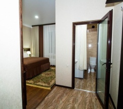 Номер стандарт с 1 двуспальной кроватью с балконом в Таурух