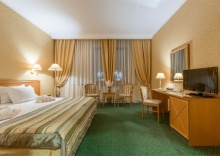 Стандарт комфорт с большой кроватью в Suleiman Palace Hotel