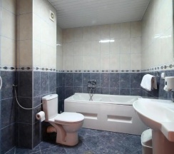 Апартаменты c 1 комнатой с балконом и с видом на море в Apartmani Nica