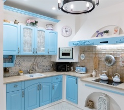 Двухместный Делюкс с 1й кроватью или 2мя отдельными кроватями, вид на город в Прованс