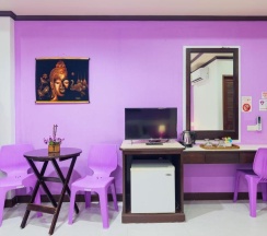Семейный номер Deluxe с балконом в Hotel Grand Orchid Inn