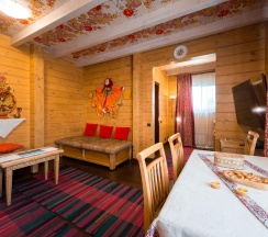 2-комнатный номер комфорт семейный с 1 двуспальной кроватью в Золото Алтая