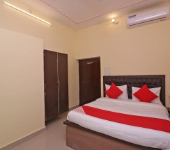 Двухместный номер Standard двуспальная кровать в OYO 17171 Sandhya Guest House