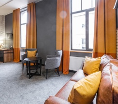 Улучшенный комфортный двухместный номер. в Key hotel