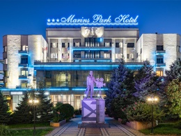 Отель Marins Park Hotel Ростов в Ростове-на-Дону