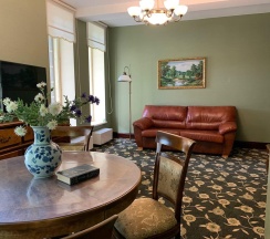 Номер люкс премиум в Барский флигель